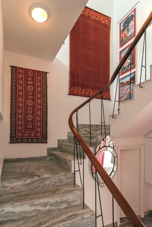 לינה וארוחת בוקר ניו דלהי Haveli Hauz Khas מראה חיצוני תמונה