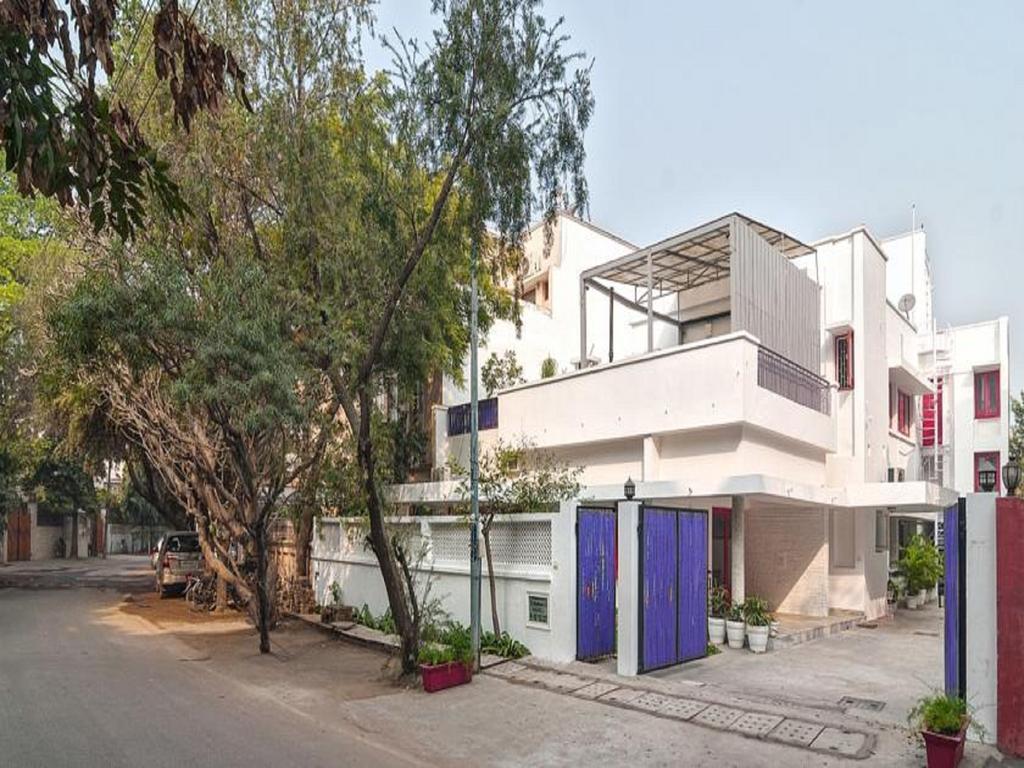 לינה וארוחת בוקר ניו דלהי Haveli Hauz Khas מראה חיצוני תמונה