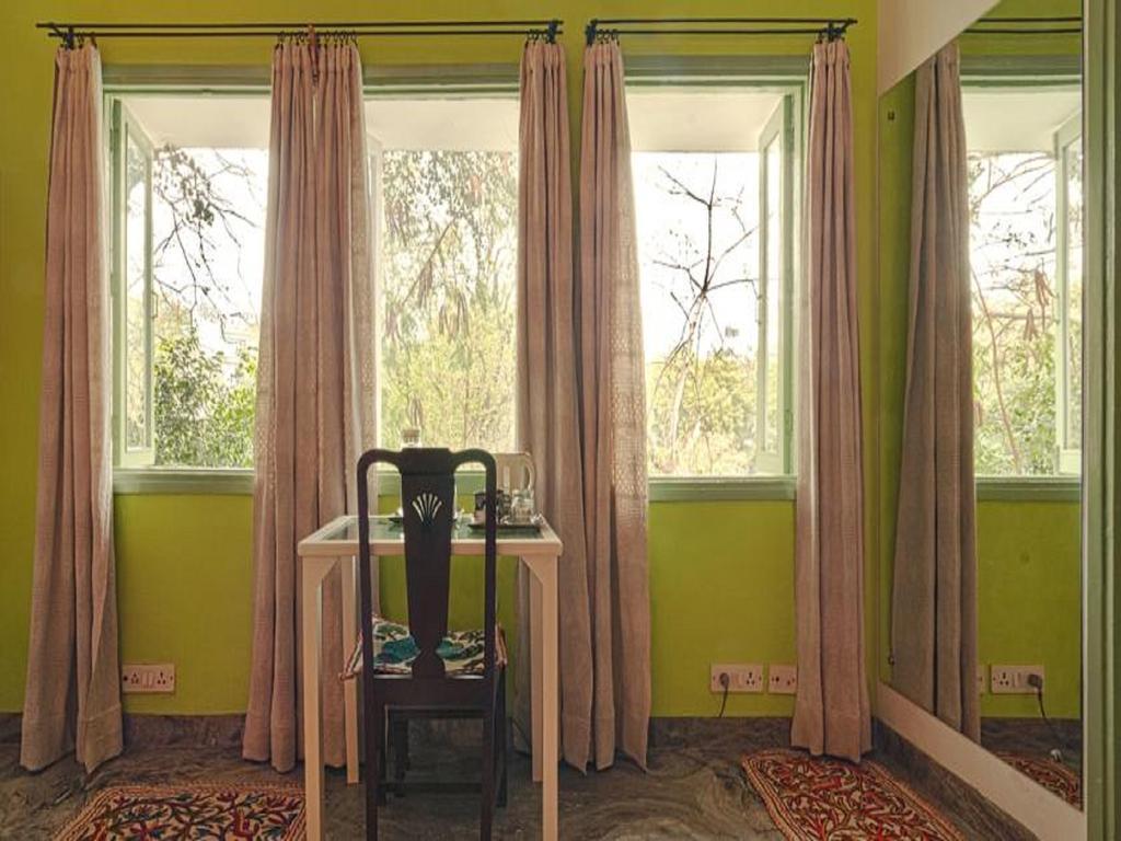 לינה וארוחת בוקר ניו דלהי Haveli Hauz Khas חדר תמונה