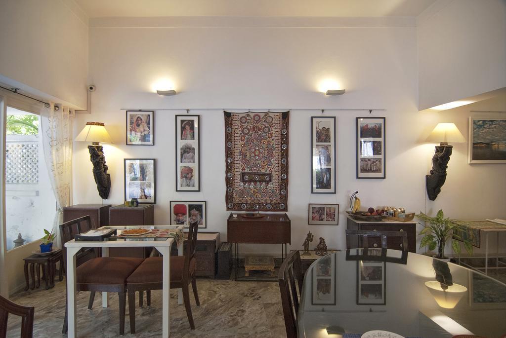 לינה וארוחת בוקר ניו דלהי Haveli Hauz Khas מראה חיצוני תמונה
