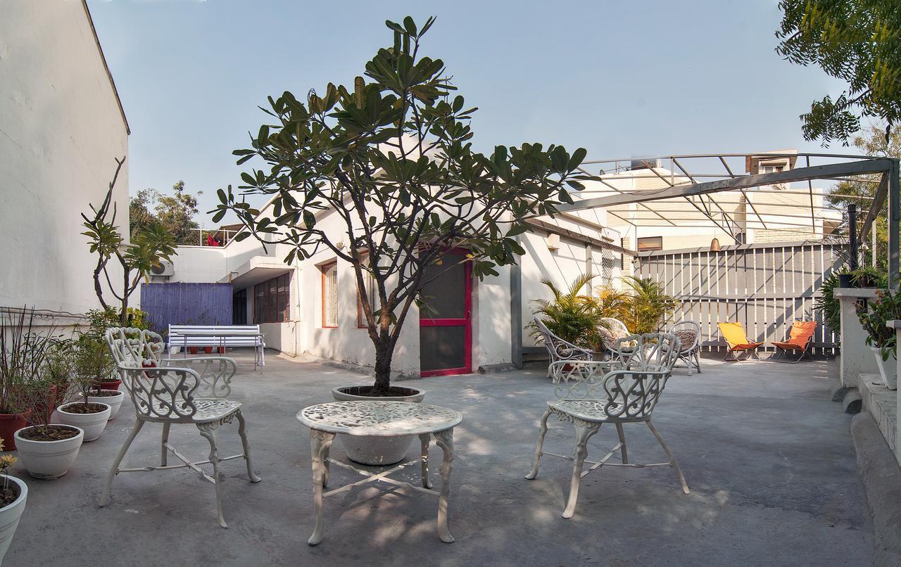 לינה וארוחת בוקר ניו דלהי Haveli Hauz Khas מראה חיצוני תמונה